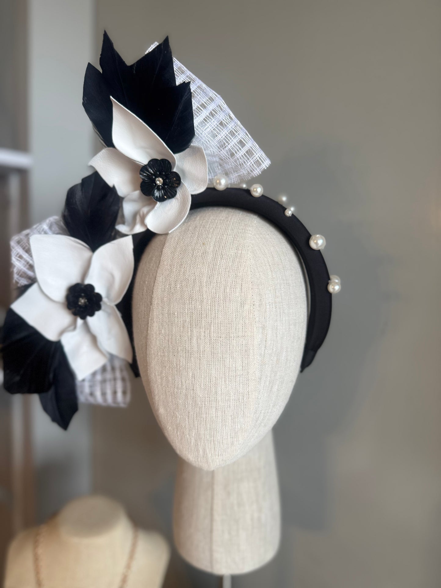 “Candice” Black & white statement