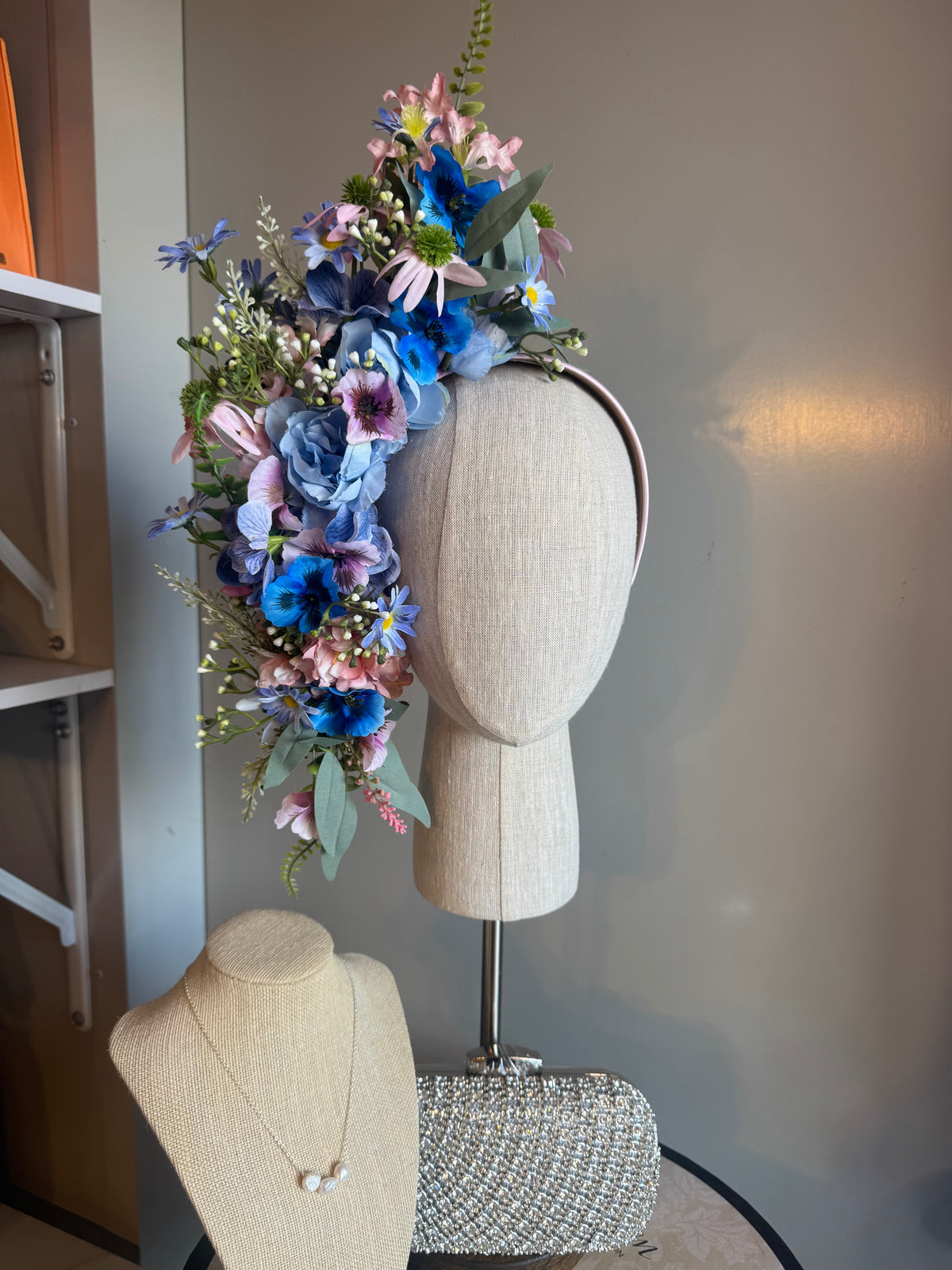 “Emma” spring gum floral