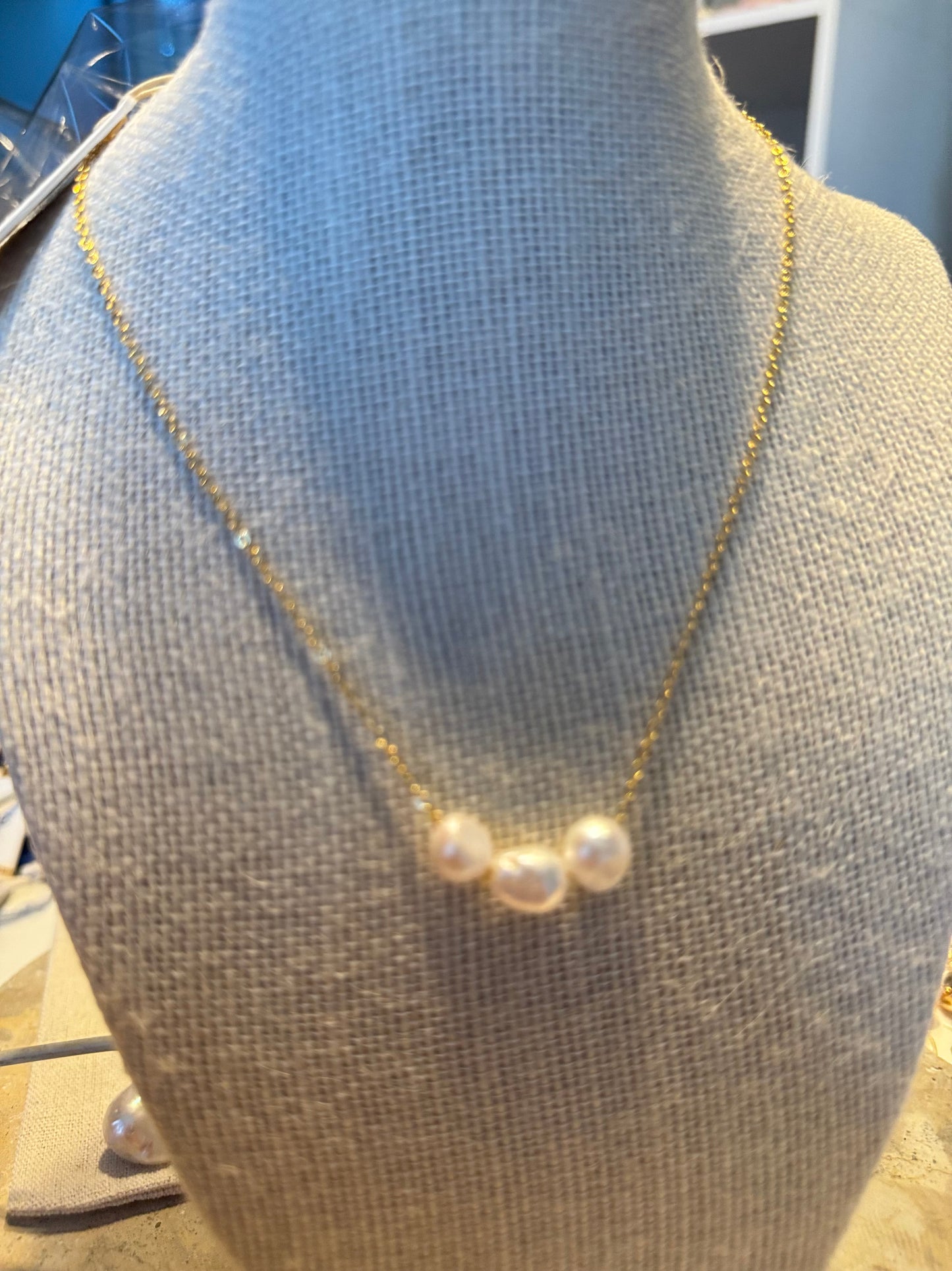 Adorne Gold 3 pearl delicate necklace