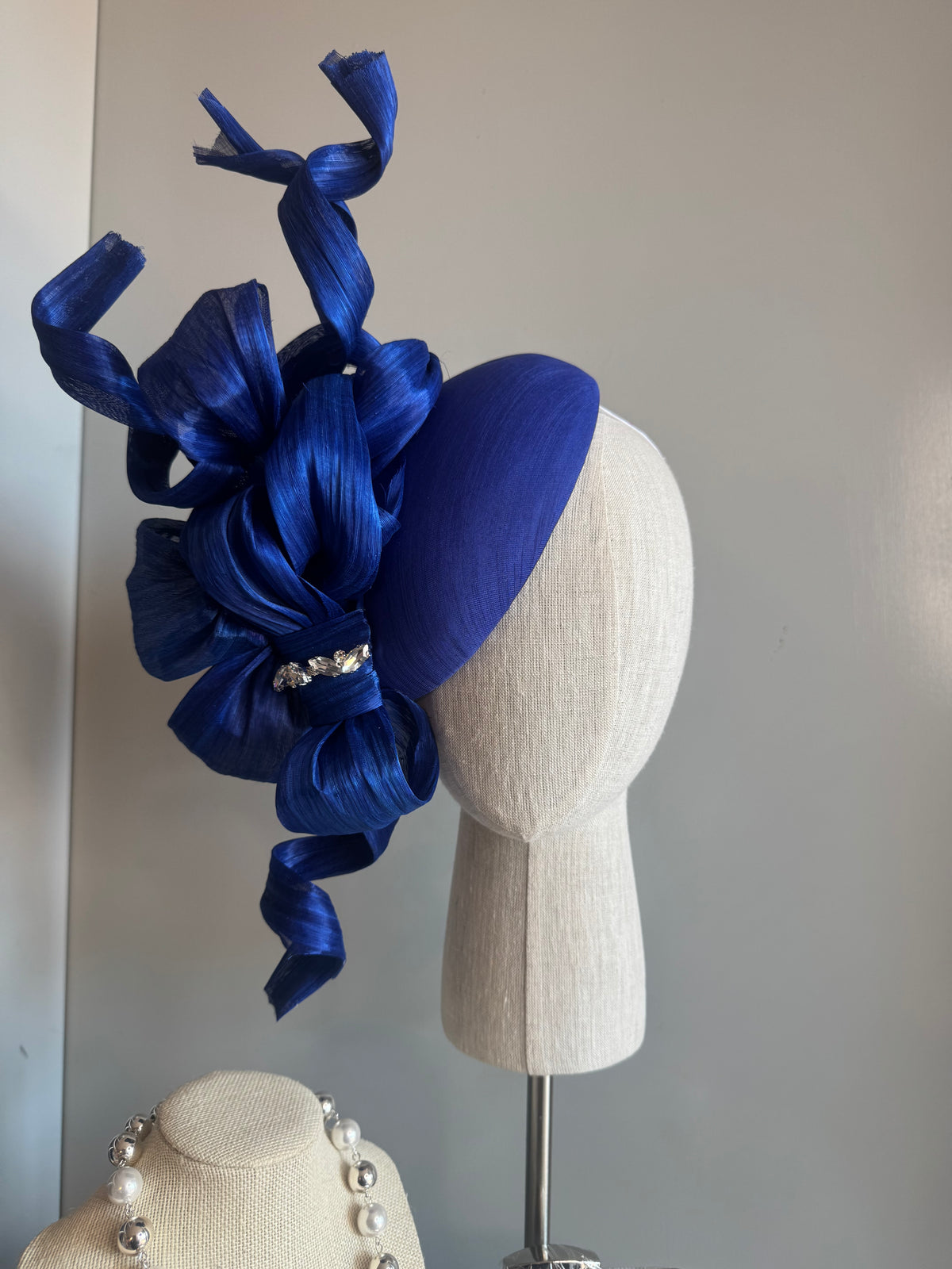 “Hollie” blue statement