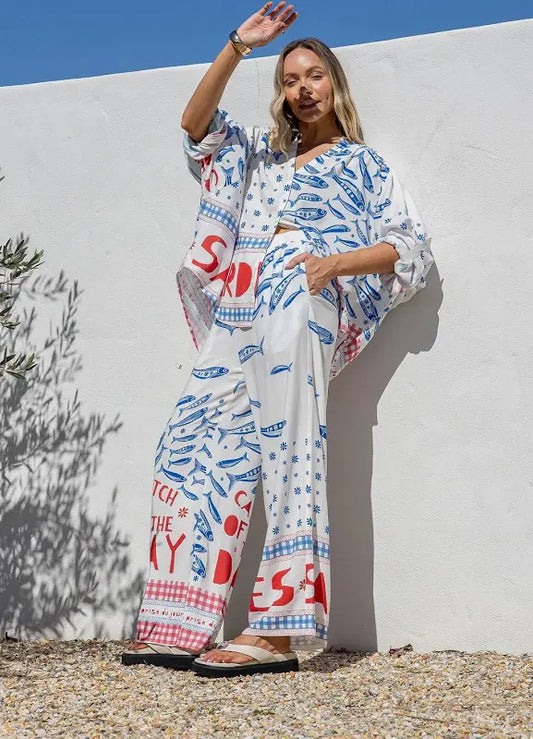 Catch of the day pants size Small