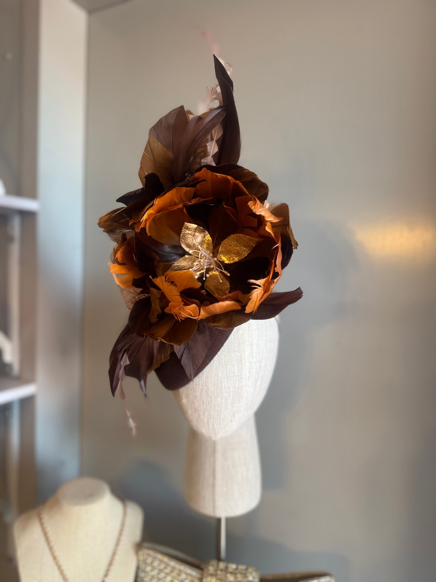 “Jilly” brown & burnt orange feather pillbox