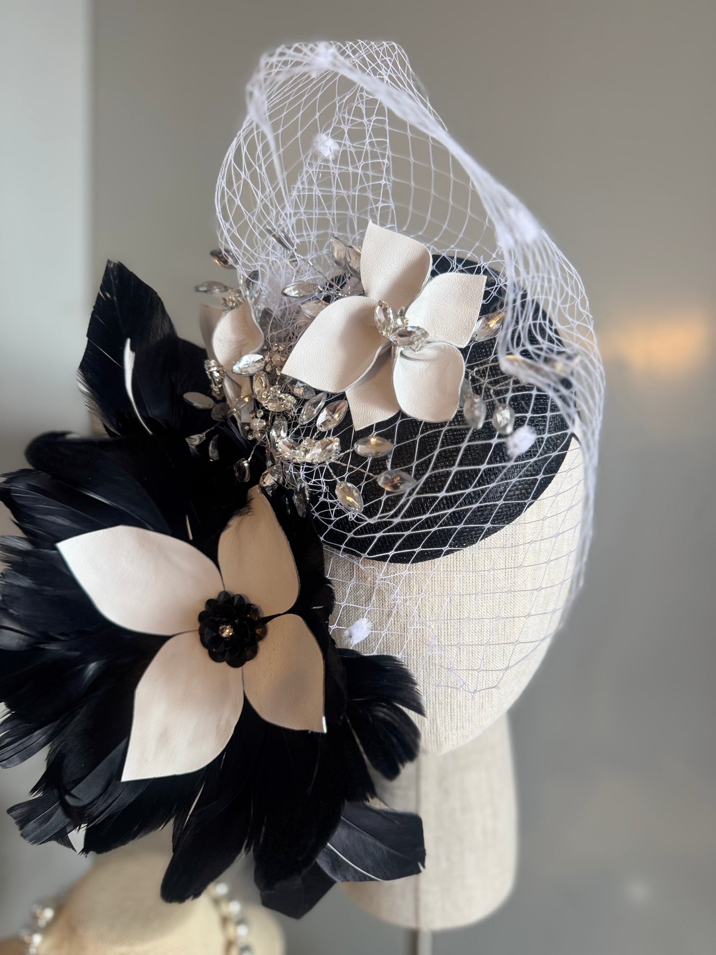 “Filly” black & white statement