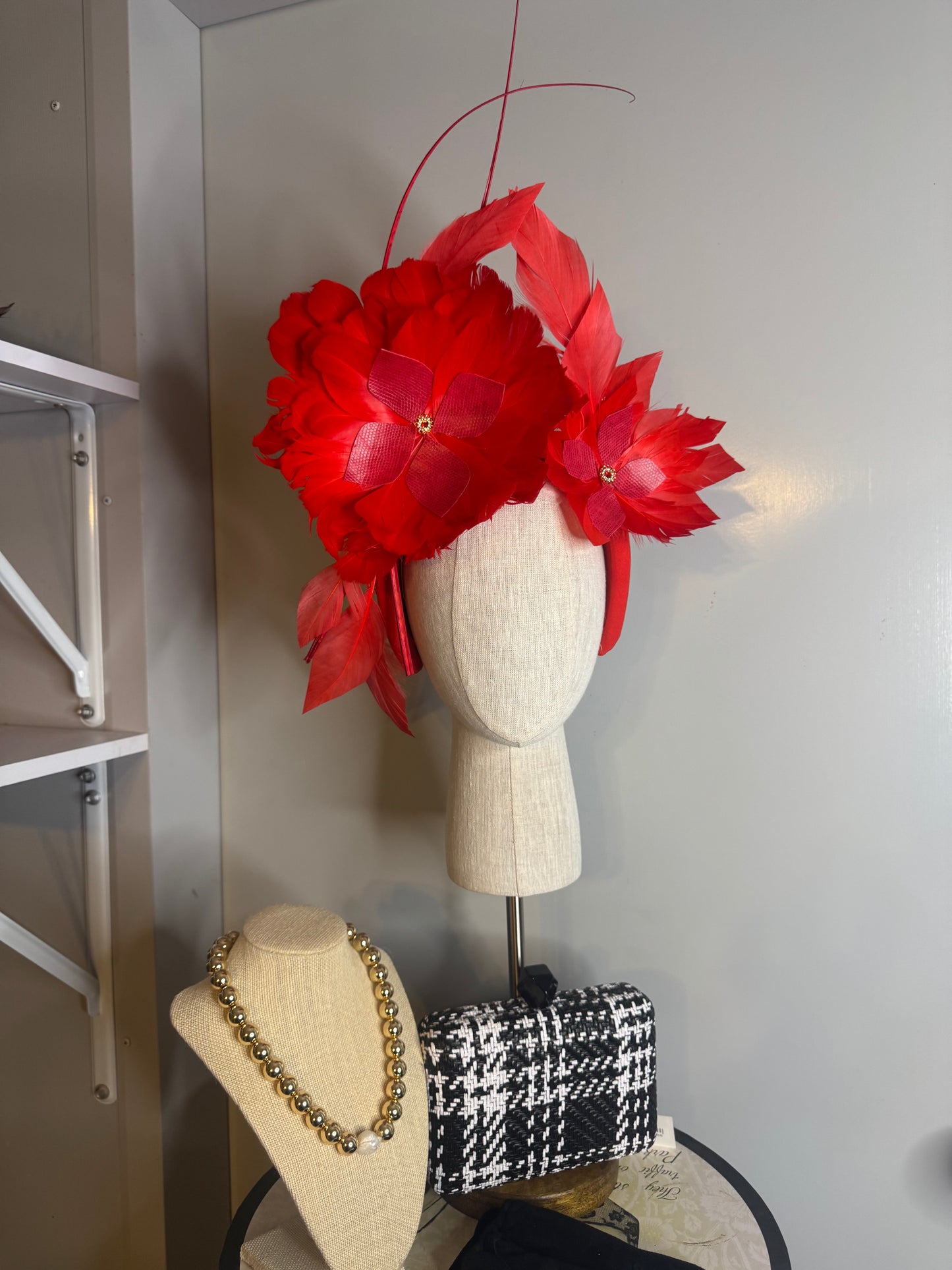 “Kate” Red feather statement
