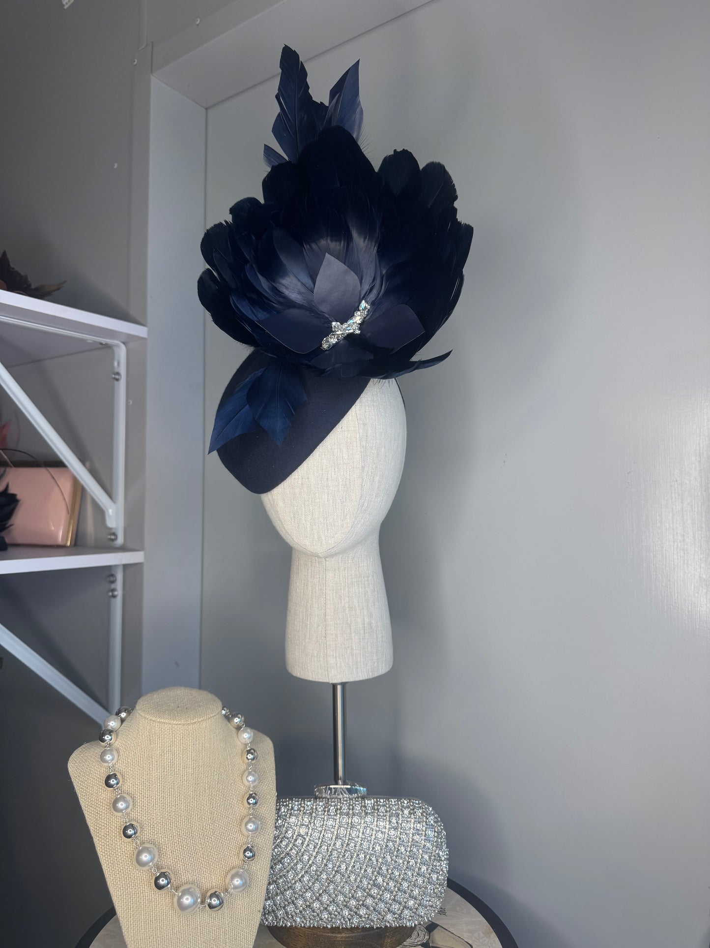 “Courtney” Navy blue feather statement pillbox