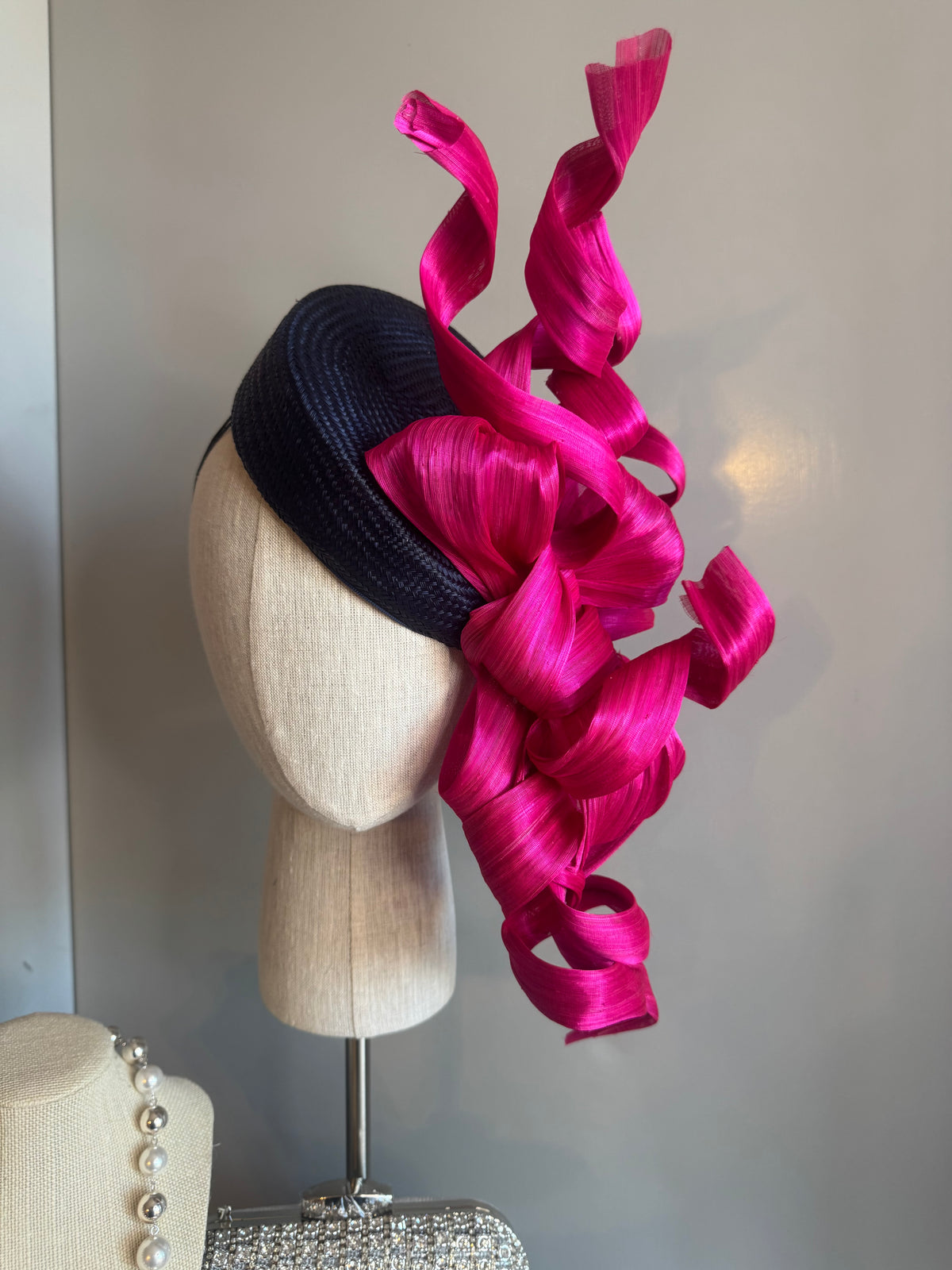“Margot” Magenta & Navy pillbox