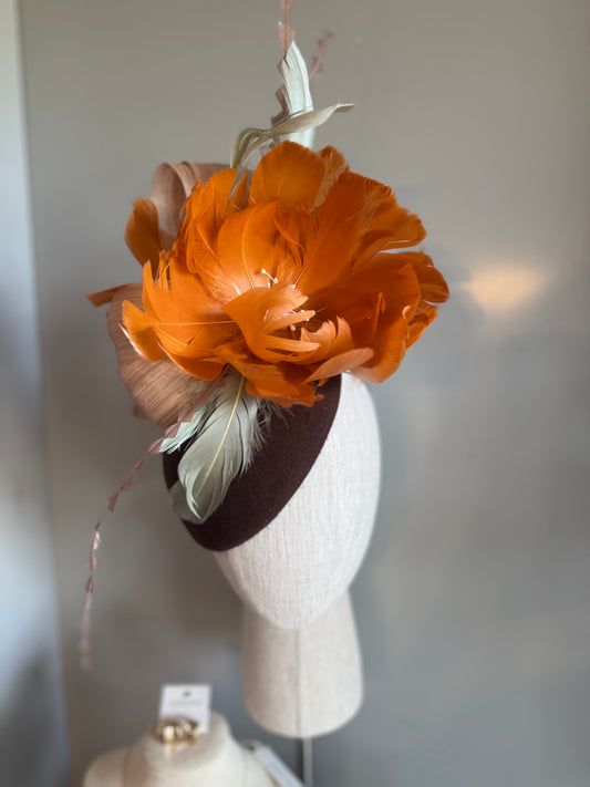 “Celeste” caramel,blush & moss feather floral pillbox