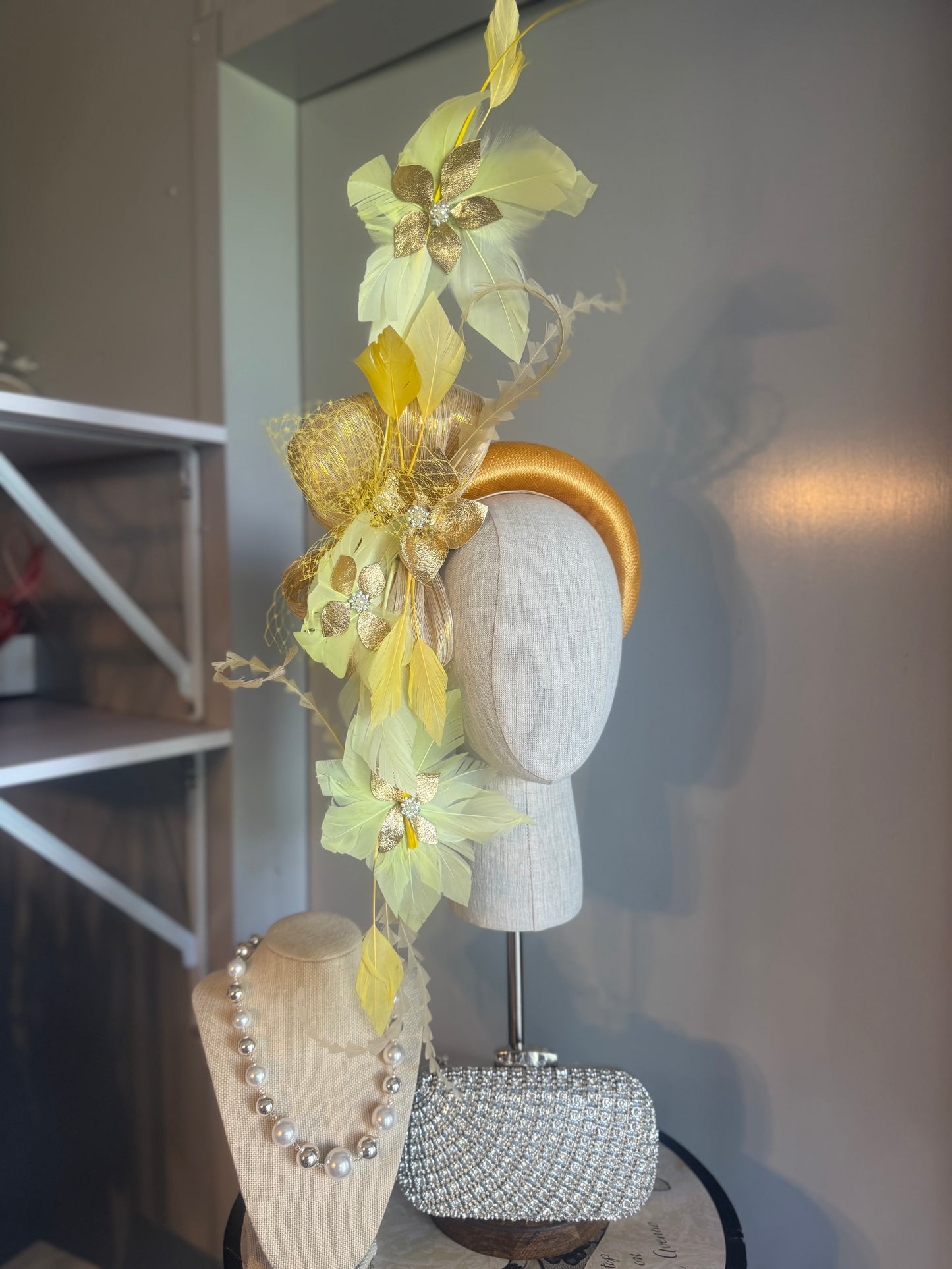 “Beatrice”yellow gold feather statement